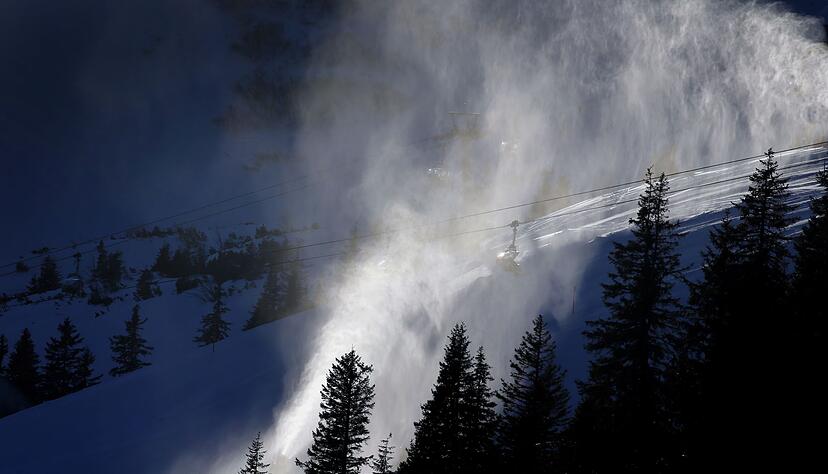 Der betroffene Zweier-Sessellift am Fellhorn soll einem Sechser-Sessellift weichen. (Archivbild) Der betroffene Zweier-Sessellift am Fellhorn soll einem Sechser-Sessellift weichen. (Archivbild)