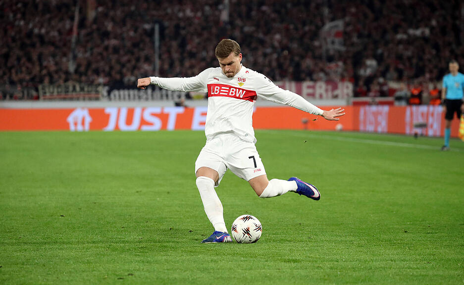 ... Maximilian Mittelst&auml;dt. Beide kamen in 84 Partien der ersten 100 Bundesliga-Spiele von Sebastian Hoene&szlig; als VfB-Trainer zum Einsatz.