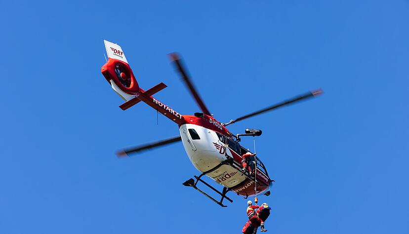 Der abgest&uuml;rzte Wanderer wurde mit einer Seilwinde gerettet.(Symbolbild)