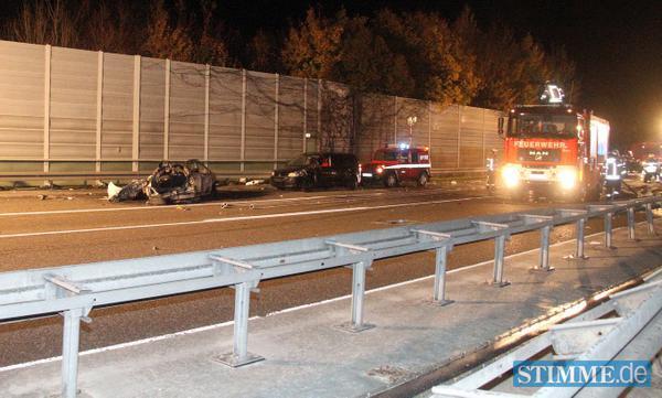 Vier Tote bei Unfall auf A6 | 03.11. Vier Tote bei Unfall auf A6 | 03.11.