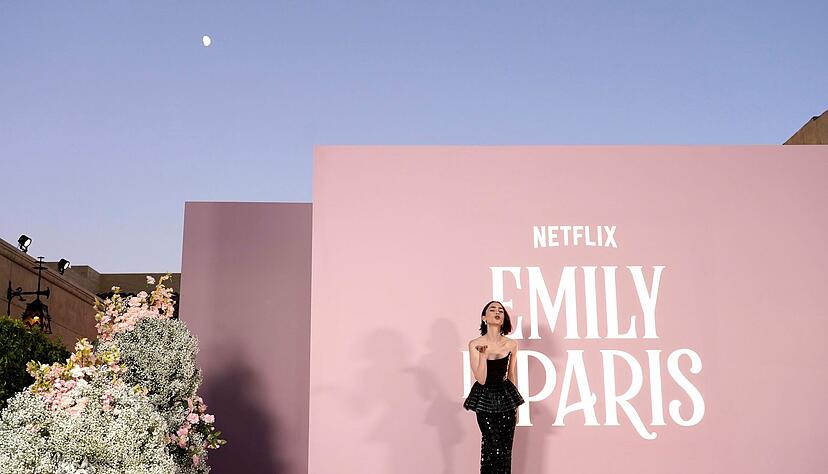 Die britische Schauspielerin Lily Collins spielt in «Emily in Paris» die Titelrolle. (Archivbild) Die britische Schauspielerin Lily Collins spielt in «Emily in Paris» die Titelrolle. (Archivbild)