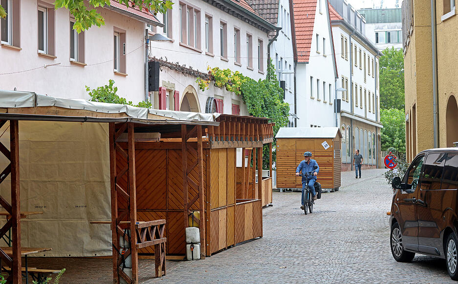 Der 7. September ist zudem verkaufsoffener Sonntag. Die Geschäfte in der Innenstadt laden von 12 bis 17 Uhr zum Bummeln und Stöbern ein.