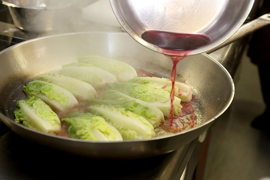 Kochkurs mit Sterne-Koch Boris Rommel und Stimme-Lesern Kochkurs mit Sterne-Koch Boris Rommel und Stimme-Lesern