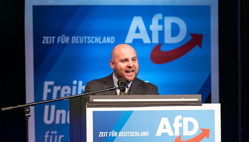 34 Jahre alt, Studienabbrecher, Spitzname &laquo;Kampfzwerg&raquo;: Markus Frohnmaier will die AfD in den Wahlkampf f&uuml;hren.