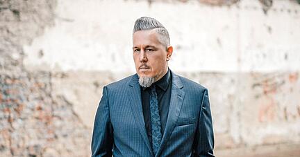 "Durch Serien ver&auml;ndert sich unsere Wahrnehmung der Wirklichkeit", sagt Medienwissenschaftler und Buchautor Marcus Kleiner.
Fotos: privat