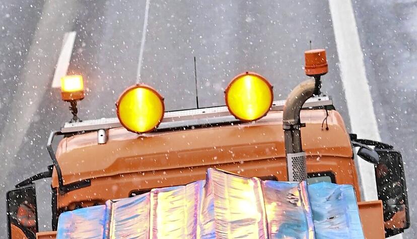 Fast alles h&auml;ngt bei den Salzwerken vom Verkauf des Streusalzes ab. Profitabel sind sie aber auch, wenn das Wetter mal nicht mitspielt.
Foto: dpa