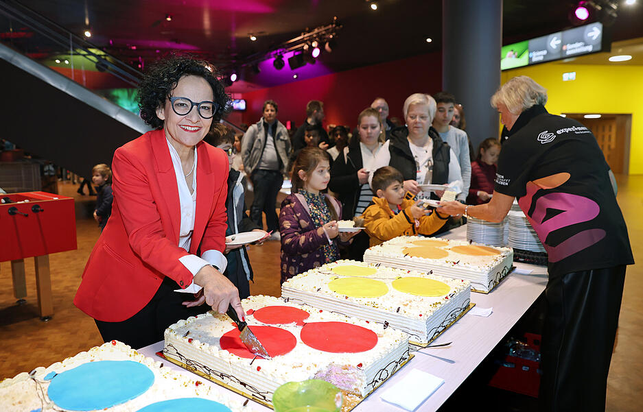 Am Samstag gab es Kuchen und freien Eintritt.