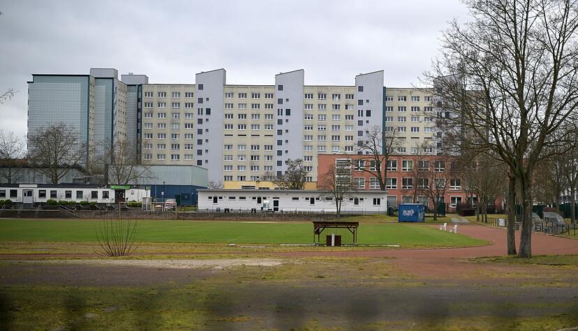 Der Junge soll den Kugelbomben-Blindg&auml;nger gefunden und angez&uuml;ndet haben.