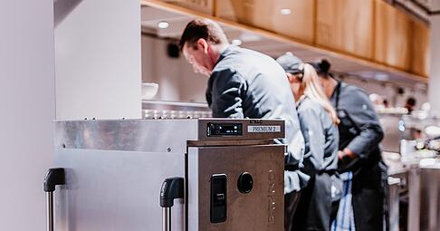 Auf solche Edelstahlger&auml;te f&uuml;r Gro&szlig;k&uuml;chen und Catering will sich die Firma B-Pro k&uuml;nftig konzentrieren.