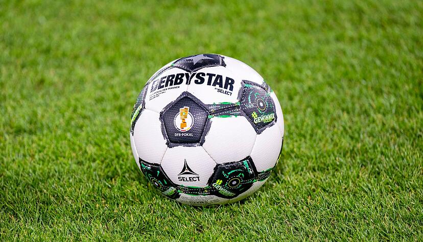 Der DFB hat den Rahmenterminkalender f&uuml;r die kommende Saison ver&ouml;ffentlicht. (Archivbild)