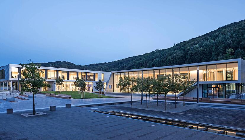 Bürkert in Criesbach hat seinen Campus-Neubau mit Freianlage von der Architektenpartnerschaft ARP, Stuttgart, planen lassen. Bauherr: Bürkert GmbH, Ingelfingen.