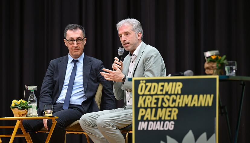 T&uuml;bingens Oberb&uuml;rgermeister Boris Palmer war k&uuml;rzlich der Standesbeamte bei der Hochzeit von Gr&uuml;nen-Spitzenkandidat Cem &Ouml;zdemir.