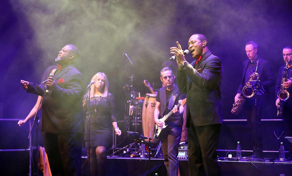 Ein Weihnachtskonzert voller Soul im Audi Forum