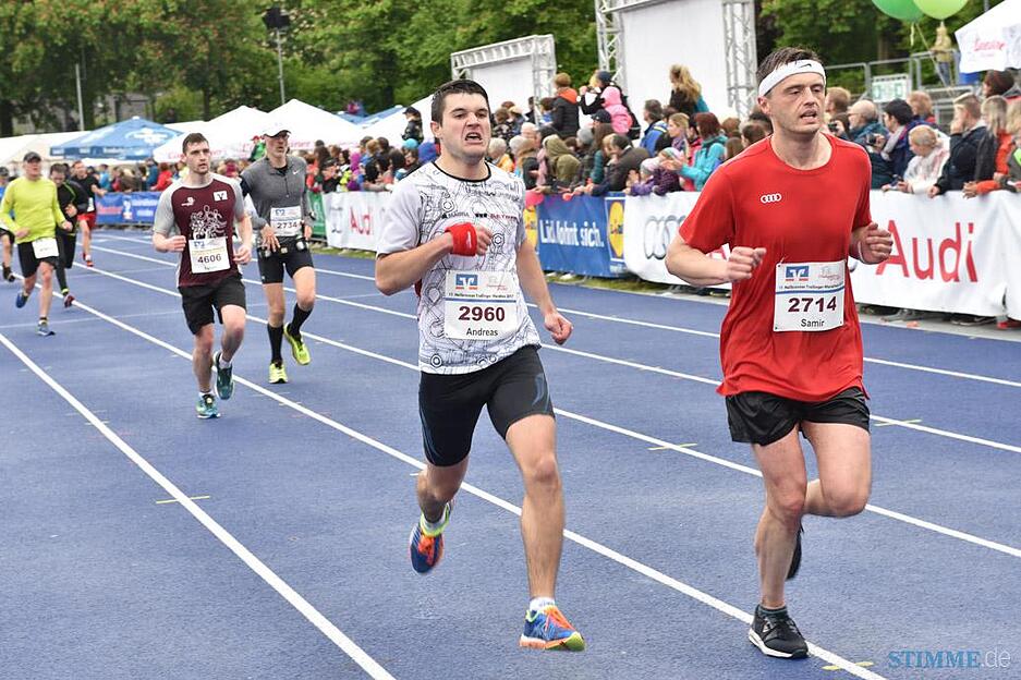 Trollinger Marathon: Zieleinlauf 4 | 7.5.