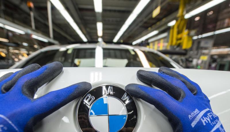 Die Abgaswerte der BMW-Wagen seien nicht manipuliert, teilt das Unternehmen mit. Foto: Armin Weigel