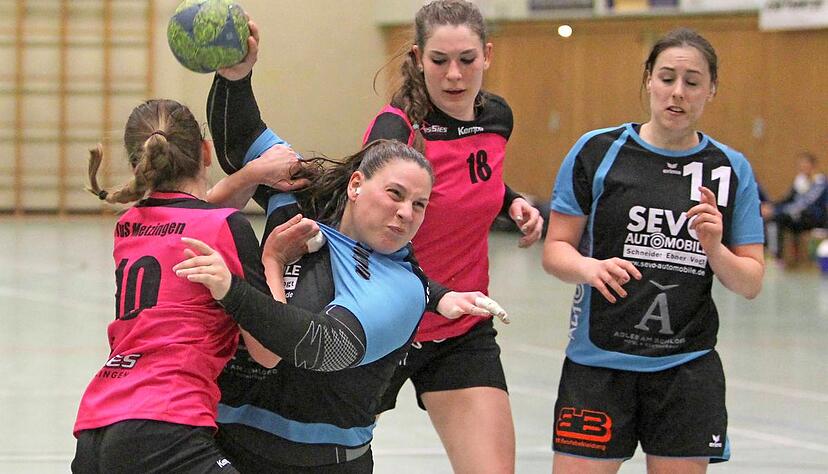 Vergeblich gekämpft: Swantje Ziegler und Bönnigheim schafften es nicht, sich gegen die starke Metzinger Bundesligareserve durchzusetzen.Foto: Veigel Vergeblich gekämpft: Swantje Ziegler und Bönnigheim schafften es nicht, sich gegen die starke Metzinger Bundesligareserve durchzusetzen.Foto: Veigel