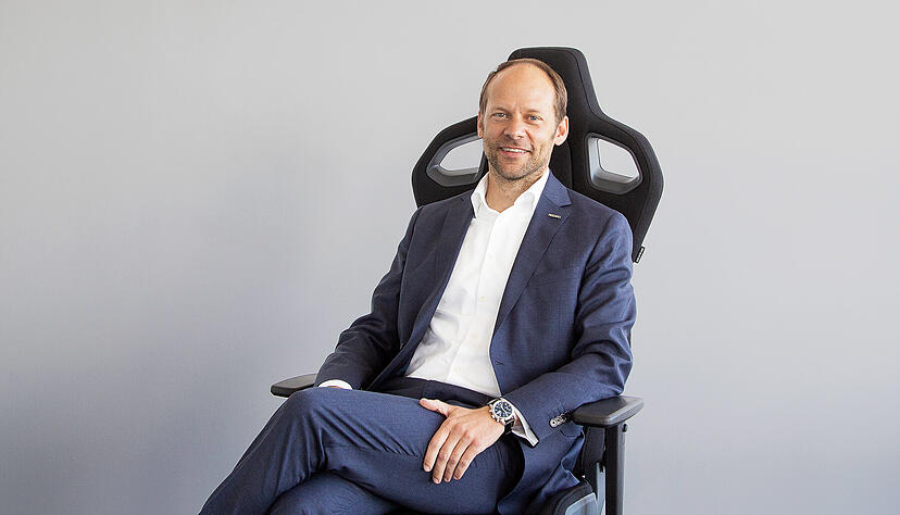 Recaro-Chef Mark Hiller zeigt sich mit dem Geschäftsjahr 2024 sehr zufrieden.