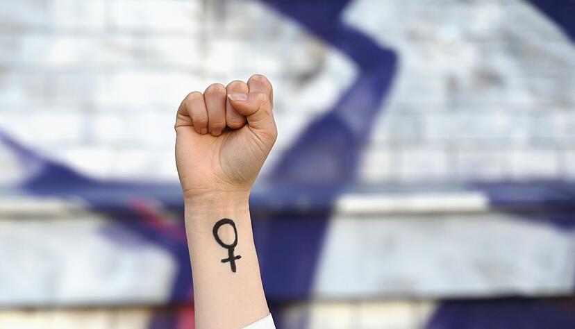 Stärkt das Selbstbewusstsein: Kampfsport und Verteidigungskurse fördern sicheres Auftreten. Stärkt das Selbstbewusstsein: Kampfsport und Verteidigungskurse fördern sicheres Auftreten.