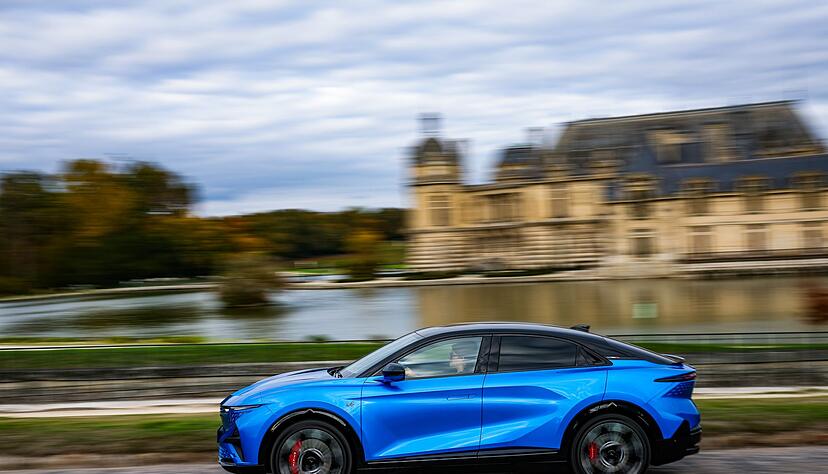 Mit dem A390 baut Alpine sein erstes SUV. Mit dem A390 baut Alpine sein erstes SUV.