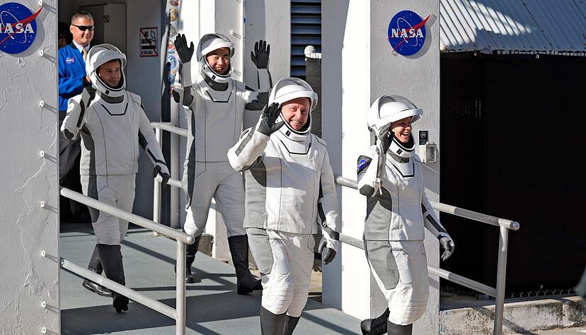 Mit einer Falcon 9 Rakete ist die Crew 11 zur ISS gestartet.