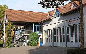 Das D&ouml;rzbacher Feuerwehrhaus macht auf den ersten Blick einen soliden Eindruck, hat aber auch gravierende M&auml;ngel.
Fotos: Tamara Ludwig