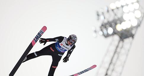 Norwegens Skispringer Marius Lindvik ist für drei Monate gesperrt worden. (Archivbild)