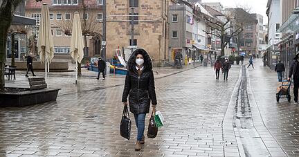 In den Fußgängerzonen in der Heilbronner Innenstadt müssen Alltagsmasken getragen werden. Foto: Veigel, Andreas
