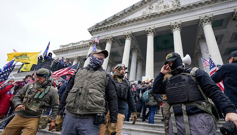 Am 6. Januar 2021 hatten Randalierer angestachelt von Donald Trump das US-Parlament gest&uuml;rmt. (Archivbild)