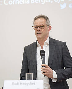 Rudi Hoogvliet, Sprecher der Landesregierung Baden-Württemberg. Foto: Imago Rudi Hoogvliet, Sprecher der Landesregierung Baden-Württemberg. Foto: Imago