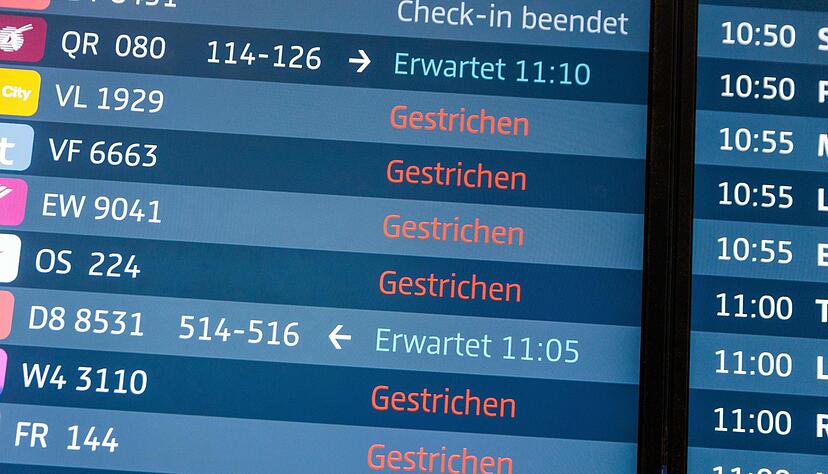 Wann der Flugbetrieb wieder aufgenommen werden könne, sei aktuell unklar, so eine Sprecherin des Flughafens am Morgen. Wann der Flugbetrieb wieder aufgenommen werden könne, sei aktuell unklar, so eine Sprecherin des Flughafens am Morgen.