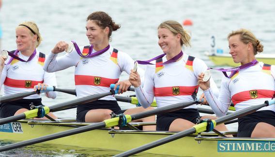 Britta Oppelt, Carina B&auml;r, Julia Richter und Annekatrin Thiele haben dem deutschen Ruderverband (DRV) die erste Medaille der olympischen Regatta beschert.