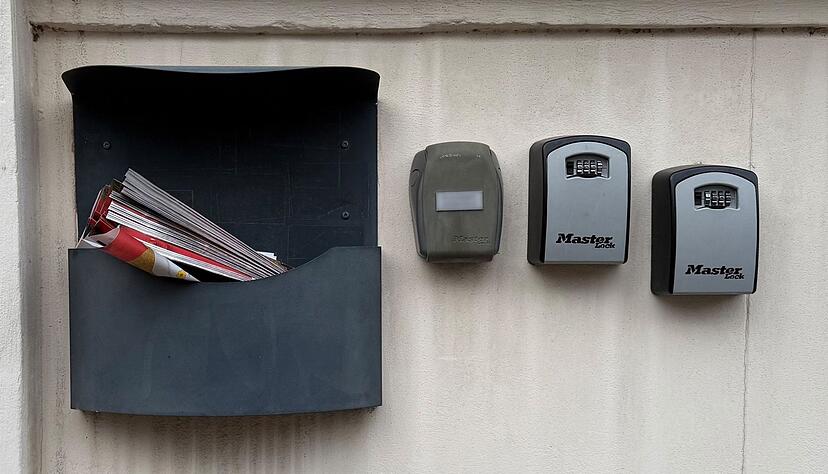 Spanien hat die L&ouml;schung von mehr als 65.000 Airbnb-Anzeigen angeordnet. Sie w&uuml;rden gegen gesetzliche Vorschriften versto&szlig;en.