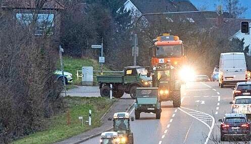 Bauernprotest B39 zwischen Heilbronn und Weinsberg am Montag. Bauernprotest B39 zwischen Heilbronn und Weinsberg am Montag.