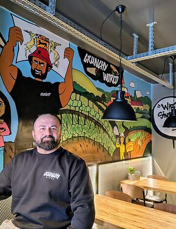 Diyar Bamarni er&ouml;ffnet Crunchy Kebab in Heilbronn.