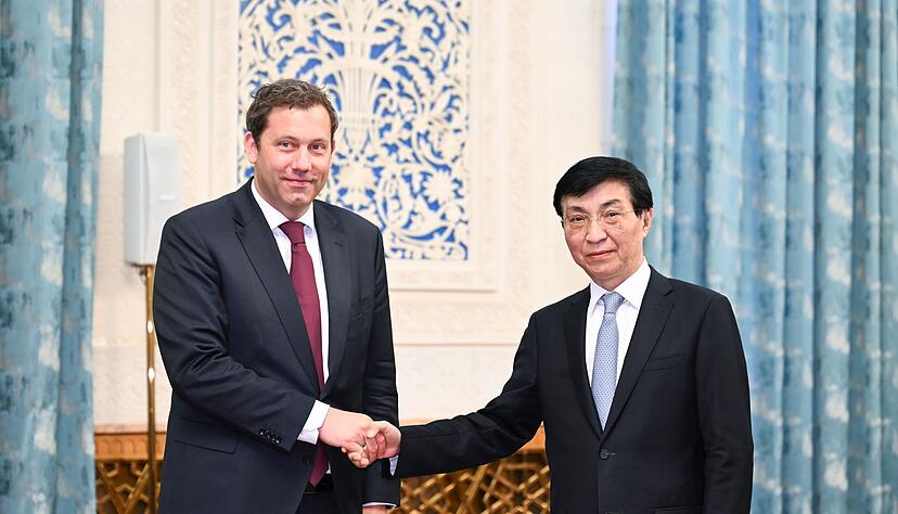 2023 war Klingbeil als SPD-Chef schon einmal für einen Parteiendialog in China. (Archivbild) 2023 war Klingbeil als SPD-Chef schon einmal für einen Parteiendialog in China. (Archivbild)