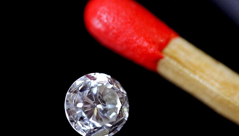 Manche Menschen wünschen sich, später ein Teil eines Diamanten zu werden.(Archivbild)