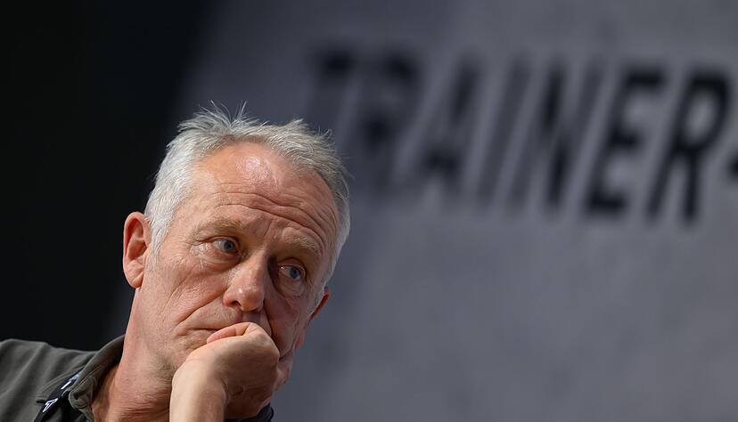 Christian Streich gehört zu den Unterstützern einer Bewegungsinitiative des DFB. (Archivbild)