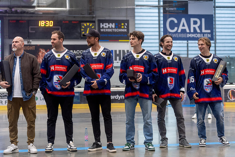 Die Heilbronner Falken wurden Meister der Oberliga Süd, schieden dann aber im Playoff-Halbfinale gegen die Hannover Scorpions aus. Nun fand die Saisonabschlussfeier statt.