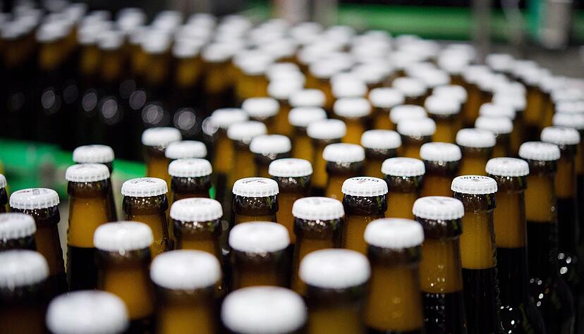 Der Bierabsatz in Deutschland ist deutlich gesunken. (Symbolbild)