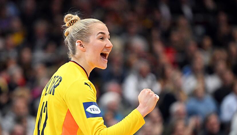 Meist mit einem lachen auf dem Parkett: DHB-Torfrau Katharina Filter. Meist mit einem lachen auf dem Parkett: DHB-Torfrau Katharina Filter.