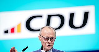 Kanzler und CDU-Chef Friedrich Merz &auml;u&szlig;ert sich nach dem CDU-Parteitag in Stuttgart in einem Interview zu seinen Vorstellungen f&uuml;r einen Zeitplan f&uuml;r die geplanten Sozialreformen der Bundesregierung.