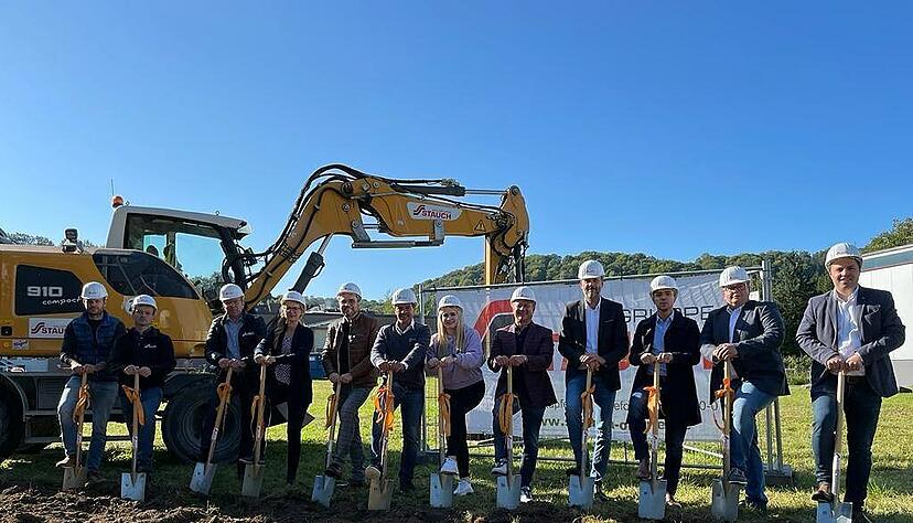 Die Co-ax-Eigent&uuml;merfamilie M&uuml;ller investiert im hohen einstelligen Millionenbereich in die neuen Geb&auml;ude f&uuml;r Quadax. Foto: privat