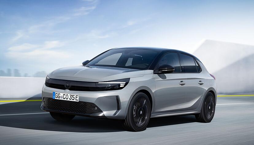 Aufgefrischt: Opels Kleinwagen Corsa geht nach der Modellpflege mit neuem Design und technischen Updates an den Start.