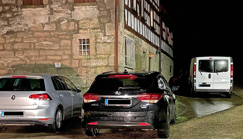 Der "Bund für Gotterkenntnis" stellte sein Domizil in Herboldshausen bei Kirchberg erneut für ein Treffen von rechtsextremen Gruppierungen zur Verfügung.
Foto: Timo Büchner Der "Bund für Gotterkenntnis" stellte sein Domizil in Herboldshausen bei Kirchberg erneut für ein Treffen von rechtsextremen Gruppierungen zur Verfügung.
Foto: Timo Büchner