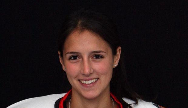 Nationaltorhüterin Viona Harrer hütet auch den Kasten des Männer-Oberligisten EC Bad Tölz. Foto: Deutscher Eishockey-Bund Nationaltorhüterin Viona Harrer hütet auch den Kasten des Männer-Oberligisten EC Bad Tölz. Foto: Deutscher Eishockey-Bund