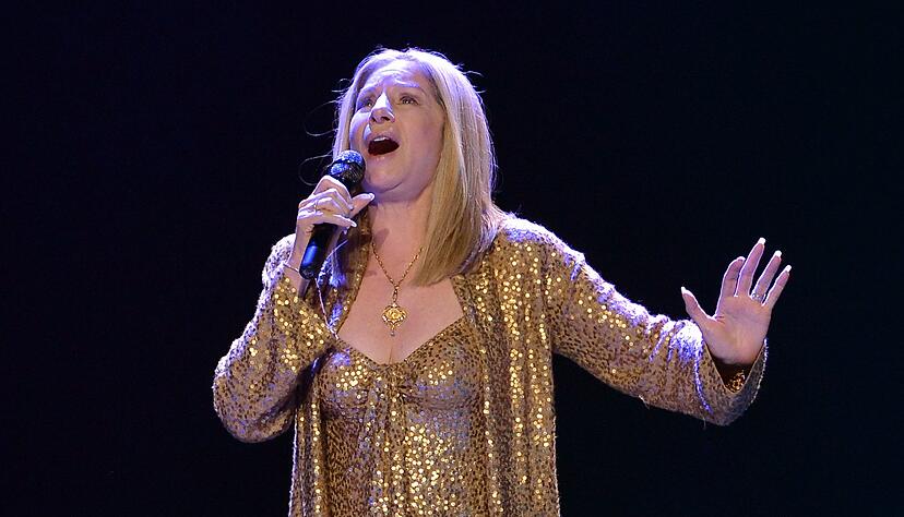 Barbra Streisand sei die legendäre Synthese aus Broadway und Hollywood, sagte der künstlerische Leiter des Festivals in Cannes, Thierry Frémaux. Barbra Streisand sei die legendäre Synthese aus Broadway und Hollywood, sagte der künstlerische Leiter des Festivals in Cannes, Thierry Frémaux.