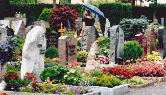 Der Friedhof liegt mitten in Horkheim. Erst vor wenigen Wochen ist die 1,8 Millionen Euro teure Erweiterung eingeweiht worden. Die Anlage spricht die Bev&ouml;lkerung an.