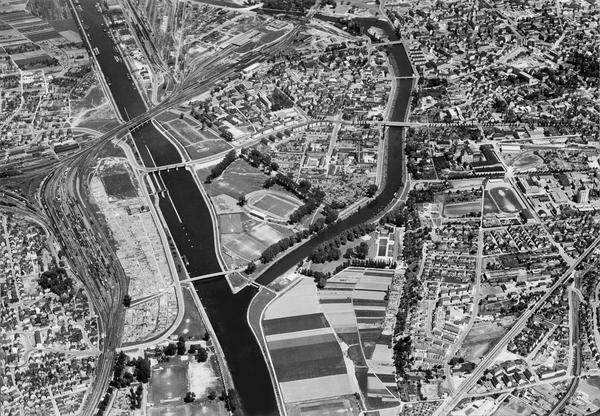 Ende der 1950er Jahre prägten beschauliche Schrebergärten das Areal zwischen dem Frankenstadion und der Badstraße. Dann kam die Firma Telefunken. Ende der 1950er Jahre prägten beschauliche Schrebergärten das Areal zwischen dem Frankenstadion und der Badstraße. Dann kam die Firma Telefunken.