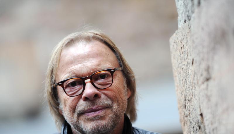 Volker Lechtenbrink im Mai 2012 bei den Bad Hersfelder Festspielen. Volker Lechtenbrink im Mai 2012 bei den Bad Hersfelder Festspielen.