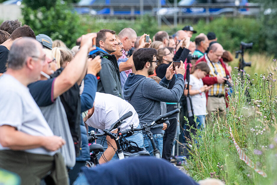 Brücken-Sprengung auf der A6